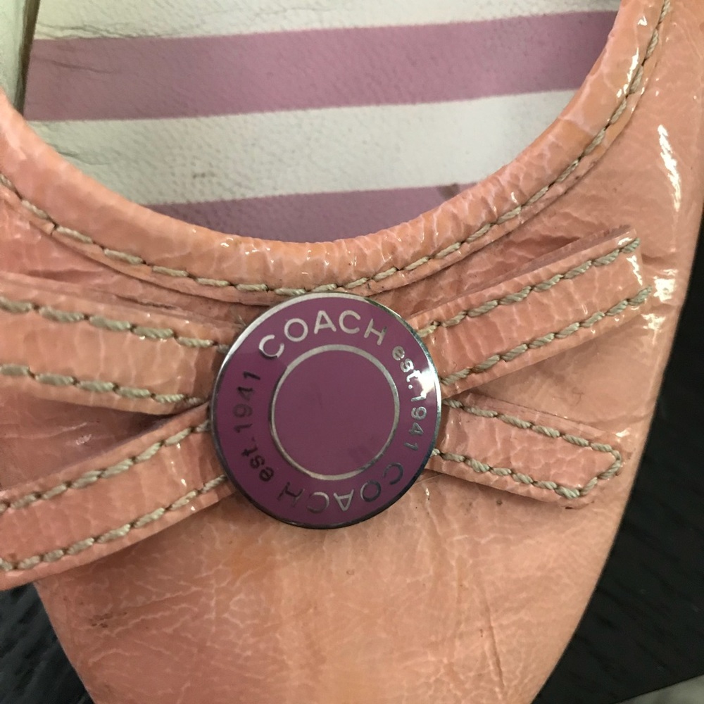 Coach flats